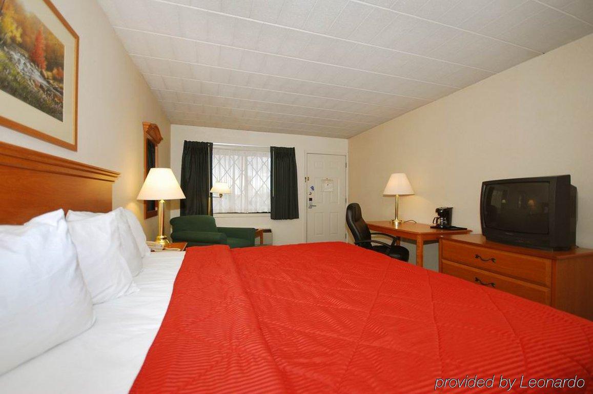 Travelodge By Wyndham Бедфорд Номер фото