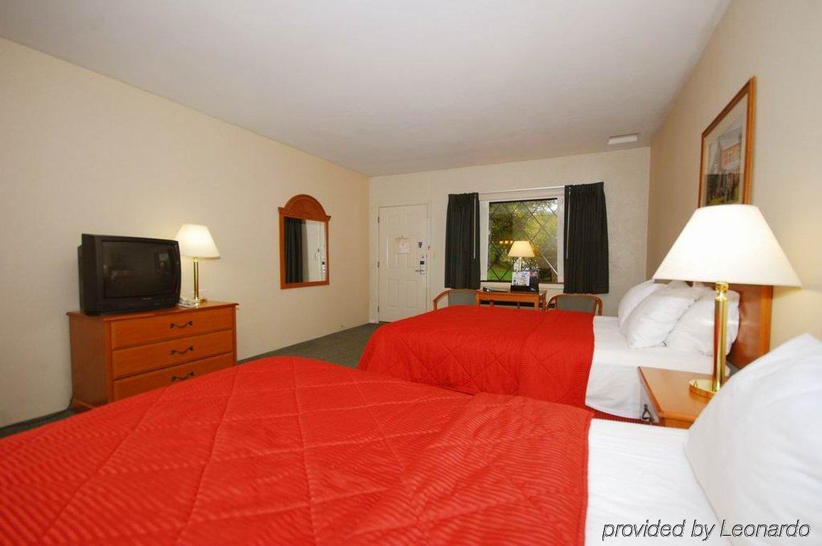 Travelodge By Wyndham Бедфорд Номер фото